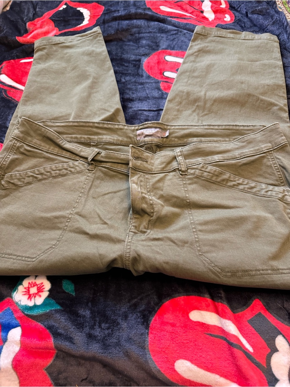 torrid Olive Green Cropped Utility Pants